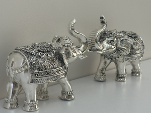 festive gifting decor