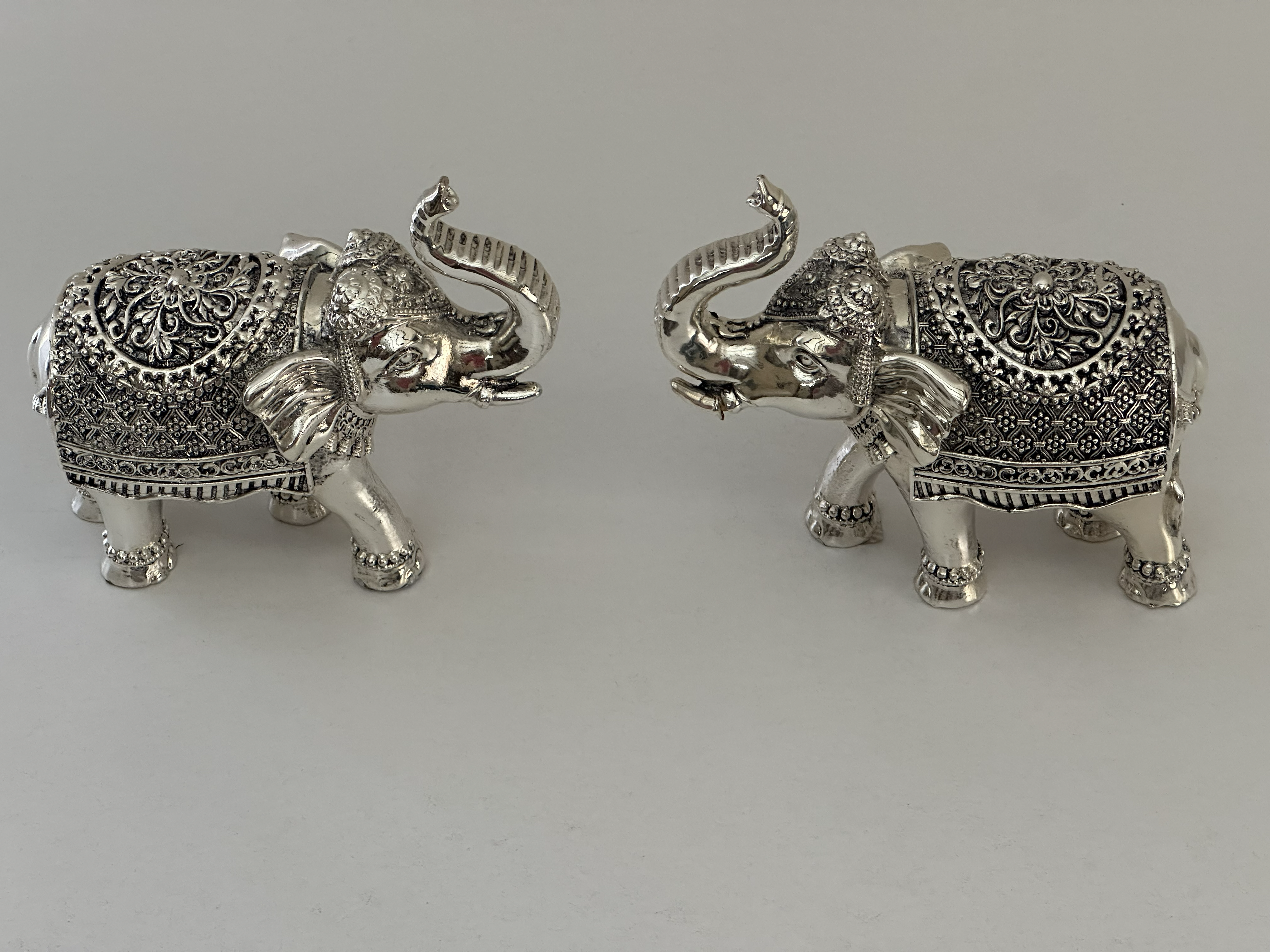 silver home decor accents