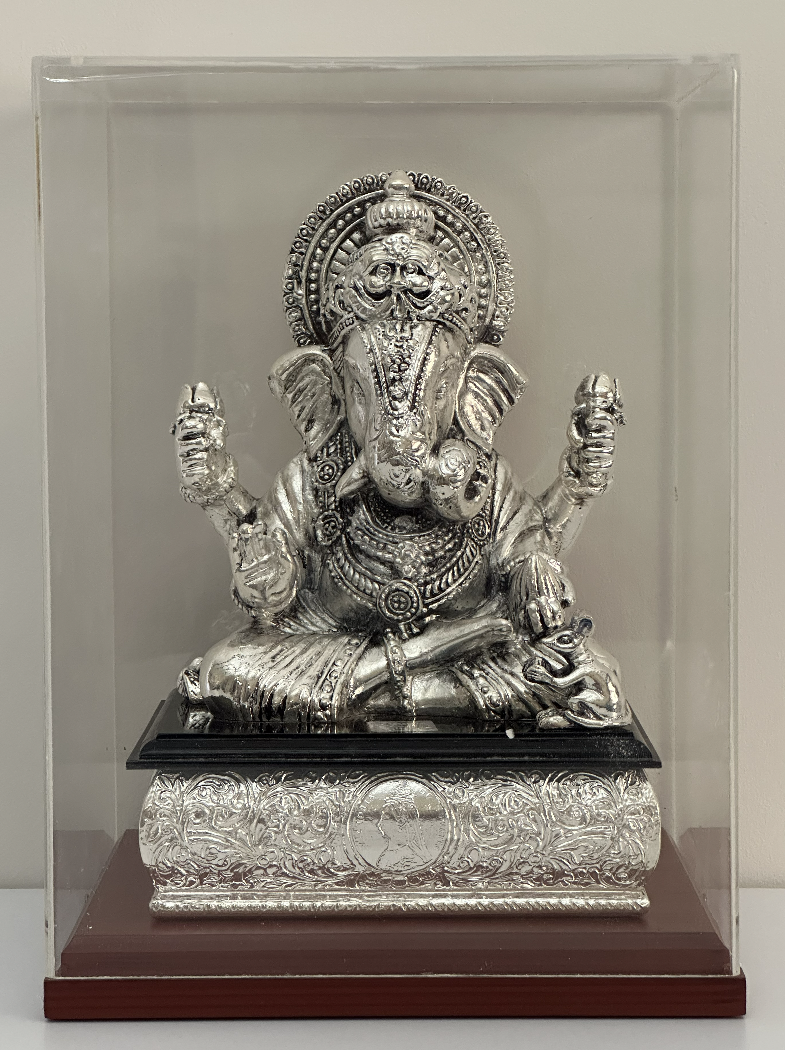 Pure Silver Lord Ganesha Idol with Acrylic Case