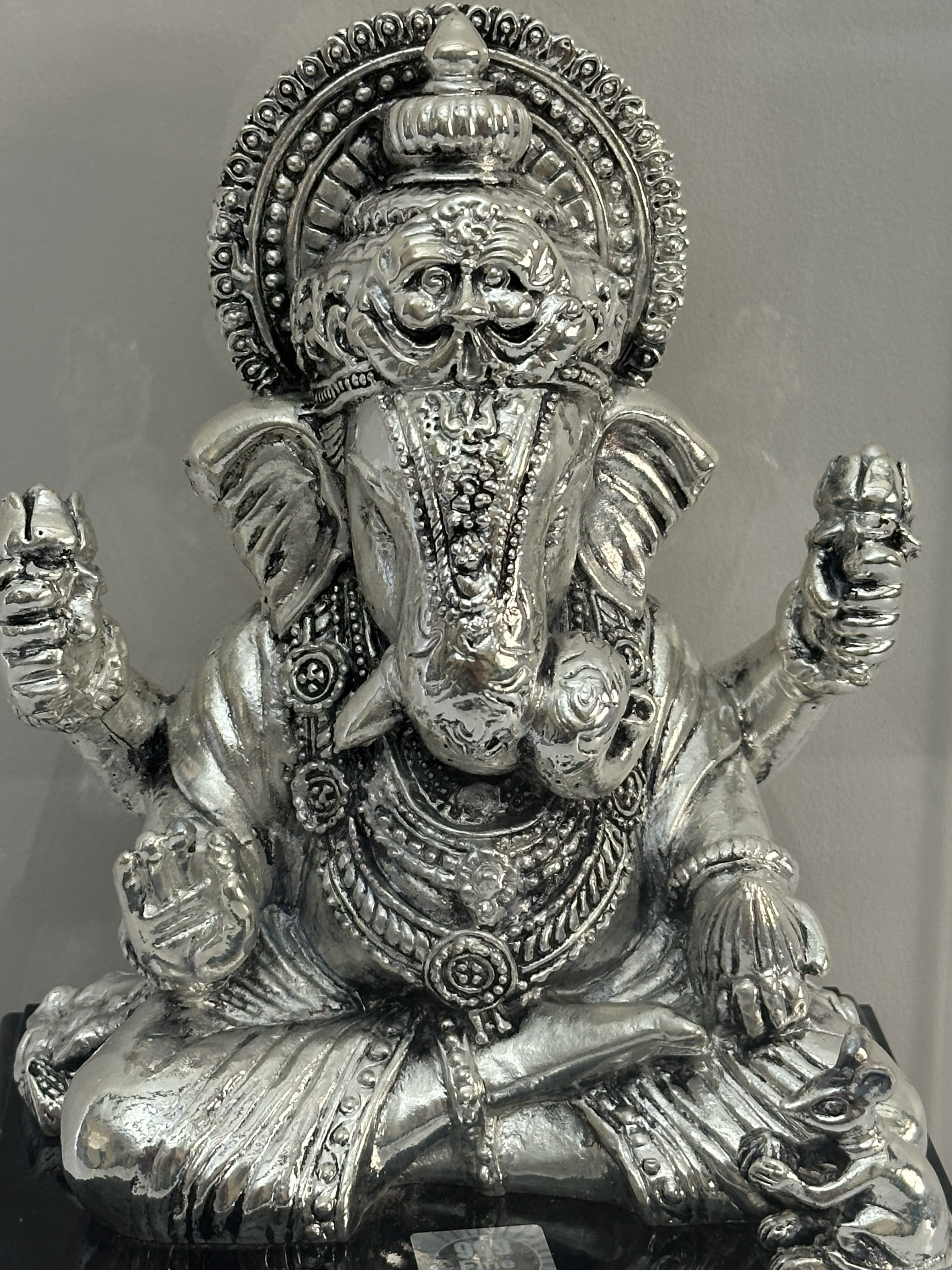Pure Silver Lord Ganesha Idol with Acrylic Case